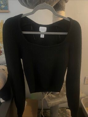 H&M Black Scoop Neck Women’s Sweater